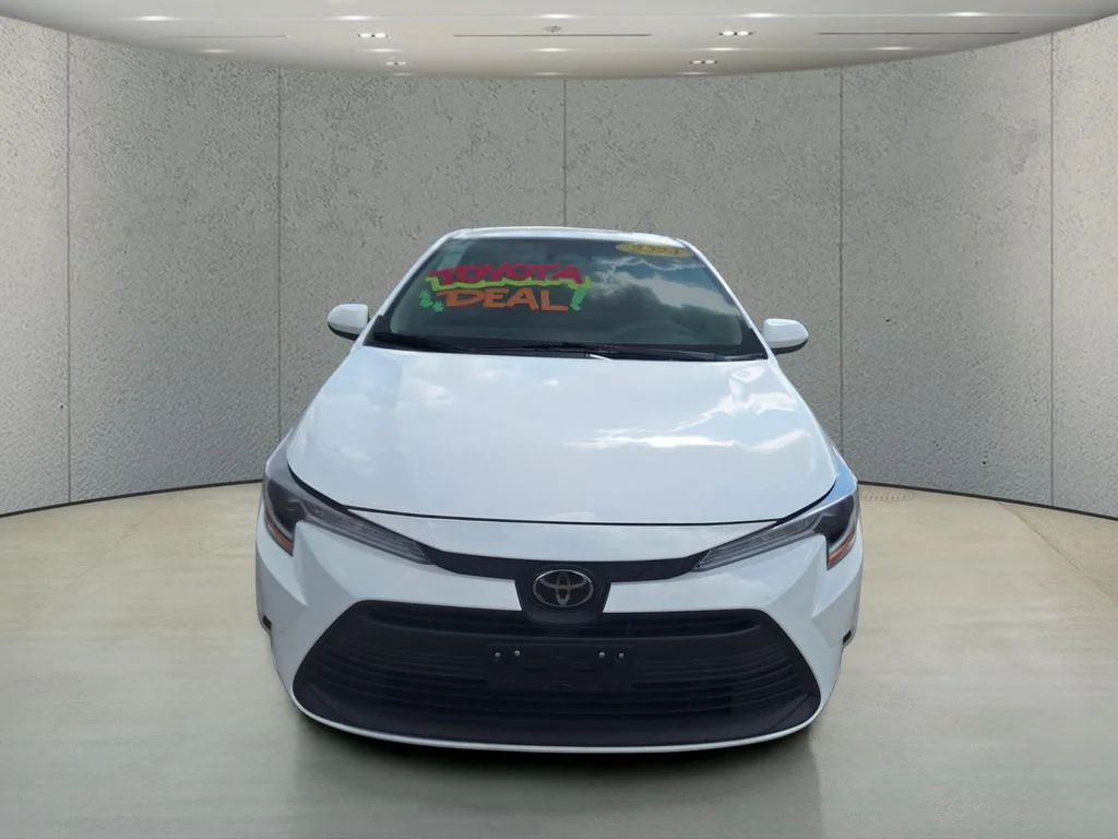 2024 Toyota Corolla LE - Photo 8