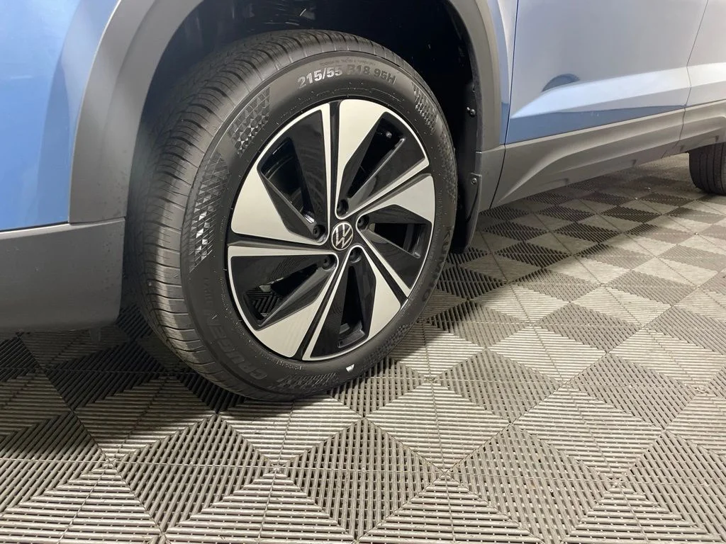 New 2026 Blue Volkswagen 1.5T SE image 26