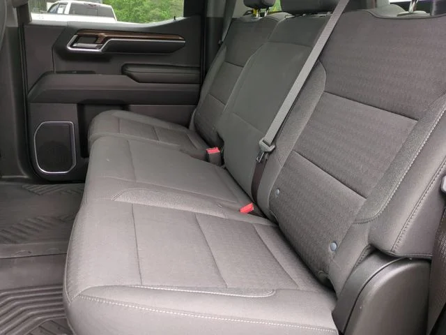 Used 2022 Black Chevrolet RST image 20