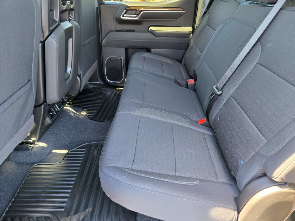 2026 Chevrolet Silverado 1500 LT - Photo 7