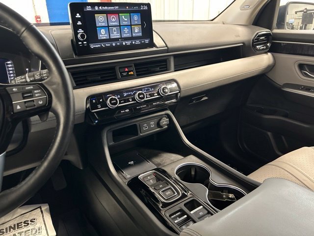 2025 Honda Pilot Elite - Photo 31