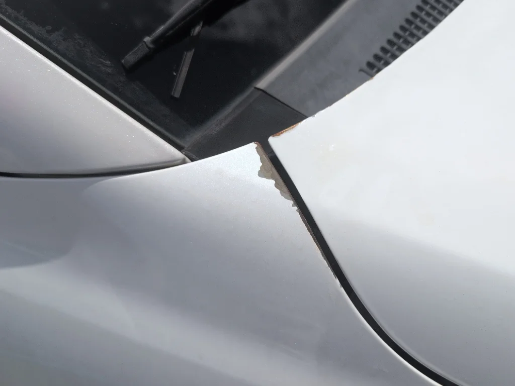 Used 2019 Quartz White Hyundai SE image 4