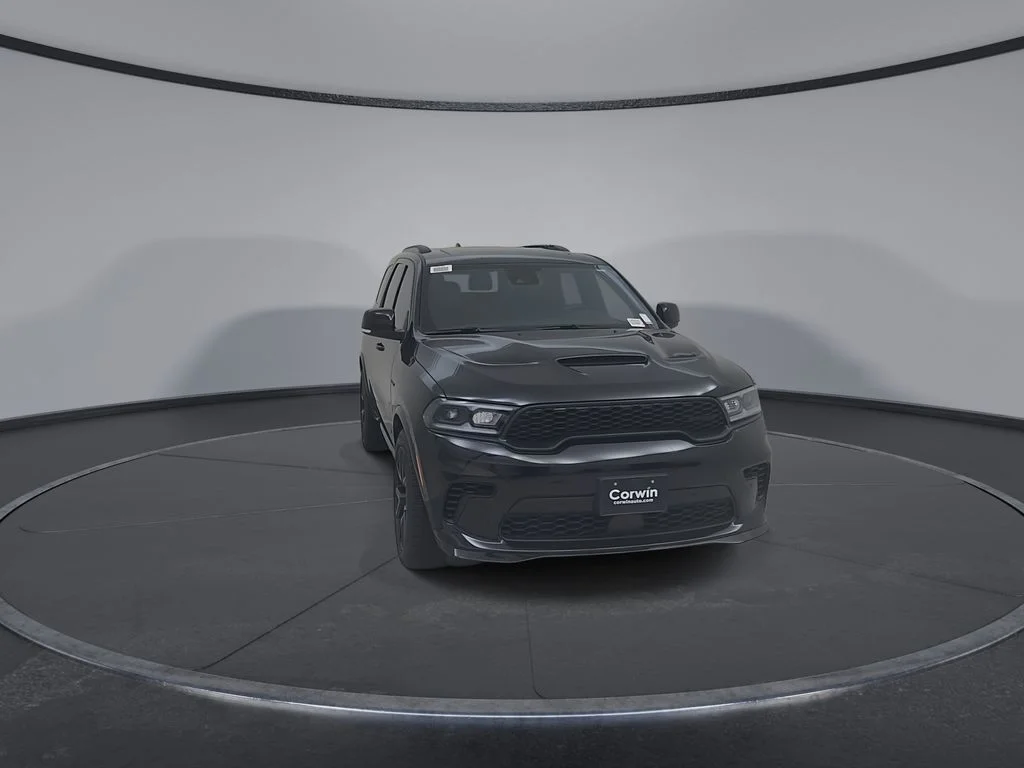 New 2026 Diamond Black Clear-Coat Exterior Paint Dodge GT Plus HEMI V8 image 4