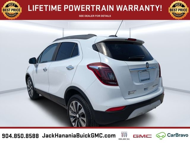 Used 2017 White Buick Preferred II image 5