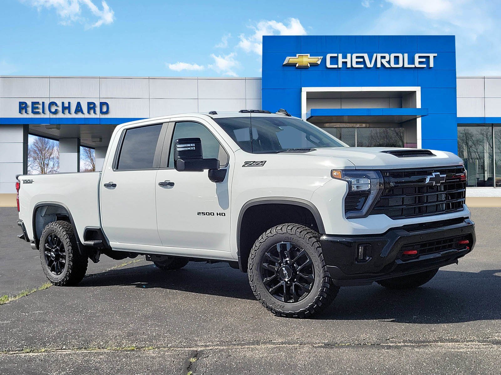 2026 Chevrolet Silverado HD LT 4WD Crew Cab Standard Box's photo