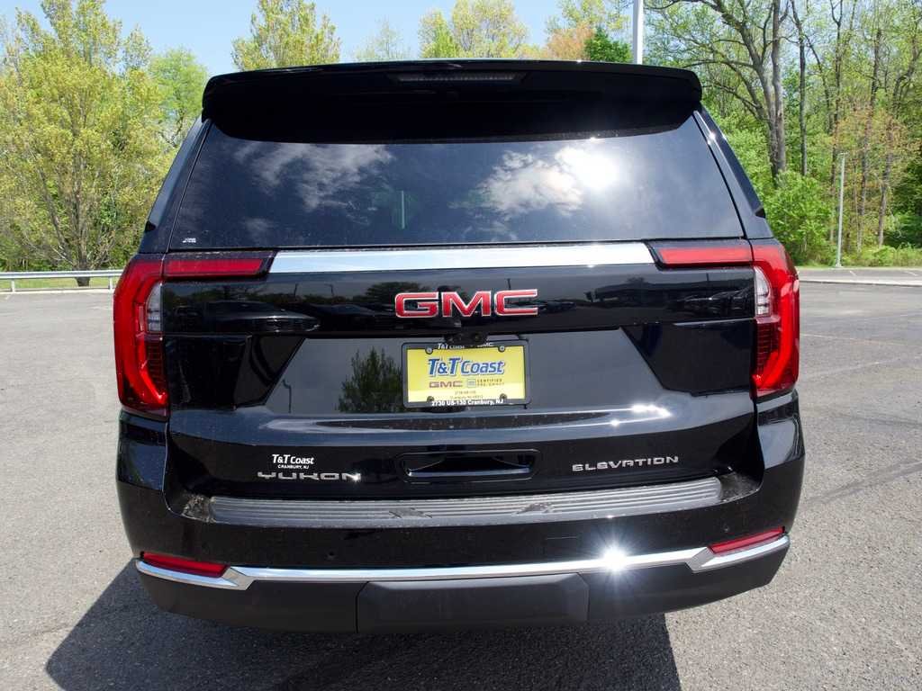 New 2026 Onyx Black GMC Elevation image 7