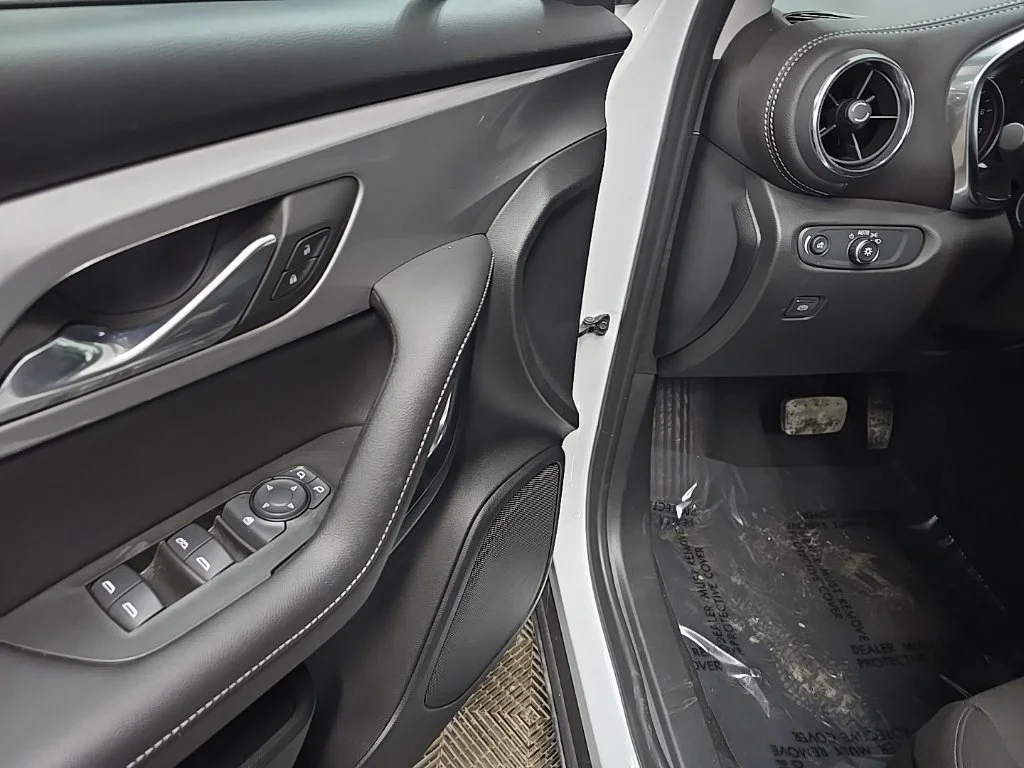 2023 Chevrolet Blazer 2LT - Photo 28