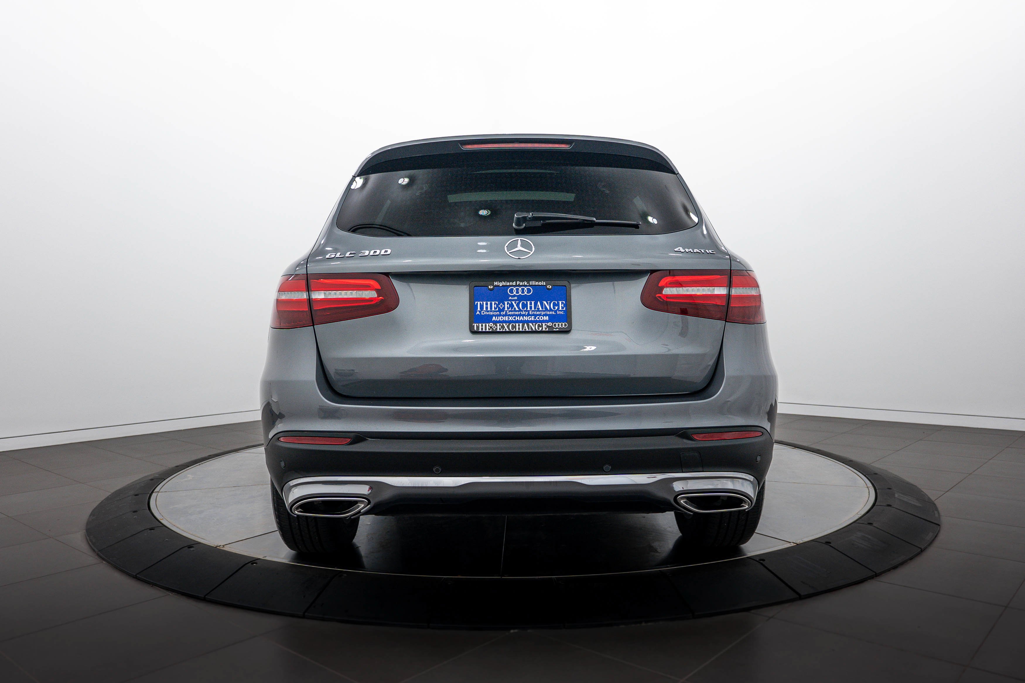 Used 2019 Selenite Grey Metallic Mercedes-Benz GLC 300 image 21