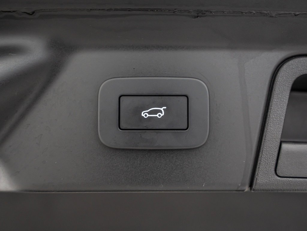 2023 Land Rover Range Rover Velar S - Photo 23