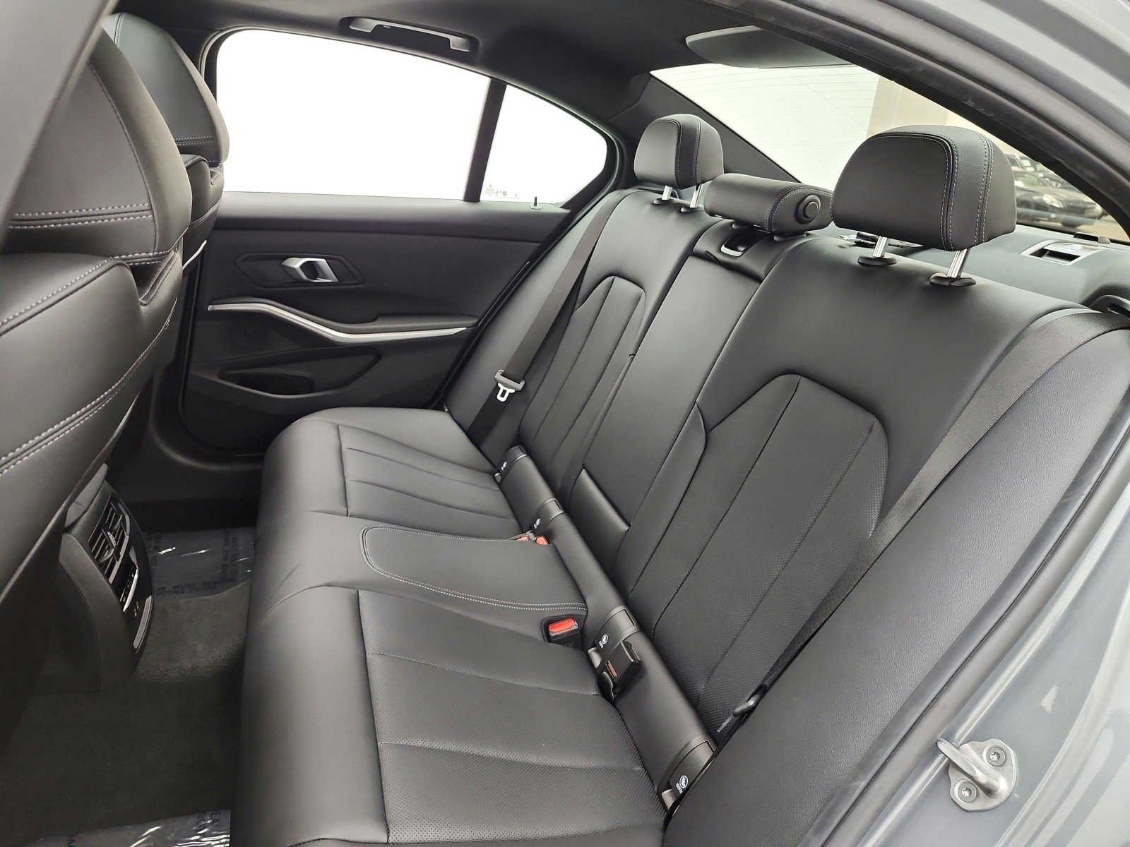 Used 2025 Skyscraper Grey Metallic BMW 330i Sedan image 16