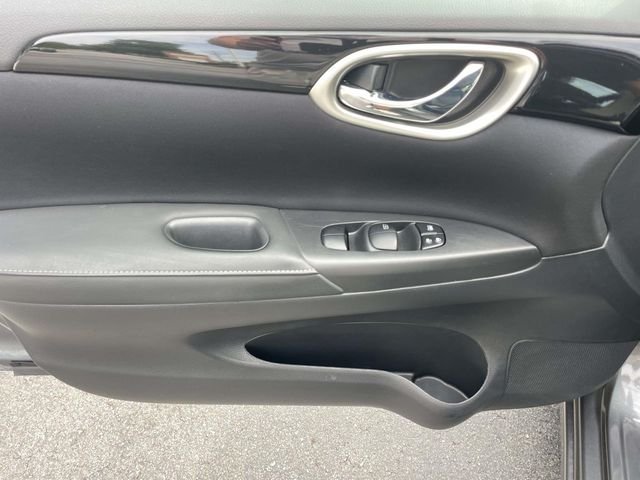 2018 Nissan Sentra SV - Photo 18