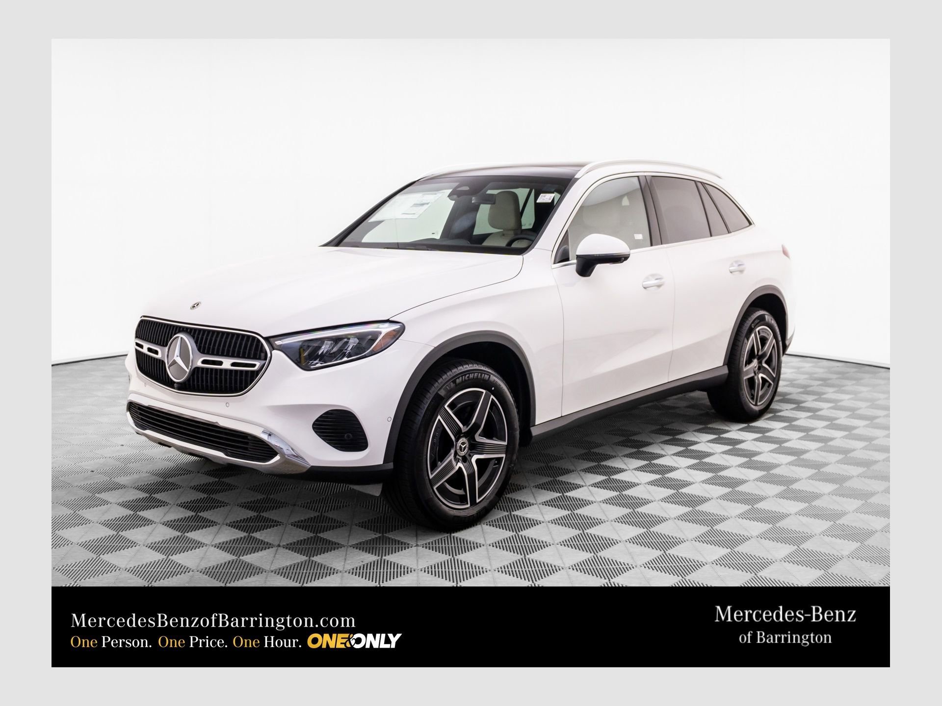 New 2026 Polar White Mercedes-Benz GLC 300 image 44