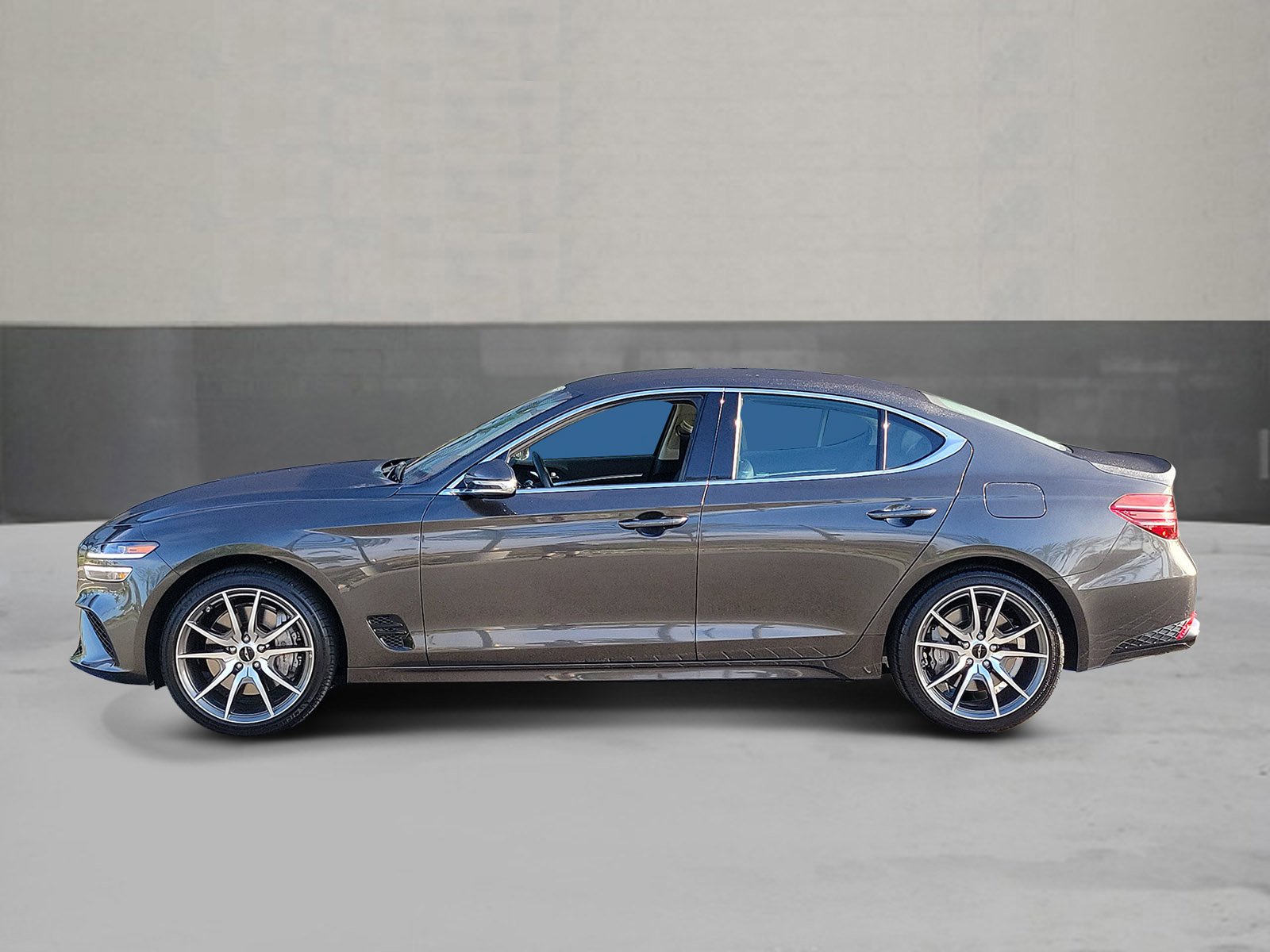 Certified Used 2026 Makalu Gray Genesis 2.5T image 3