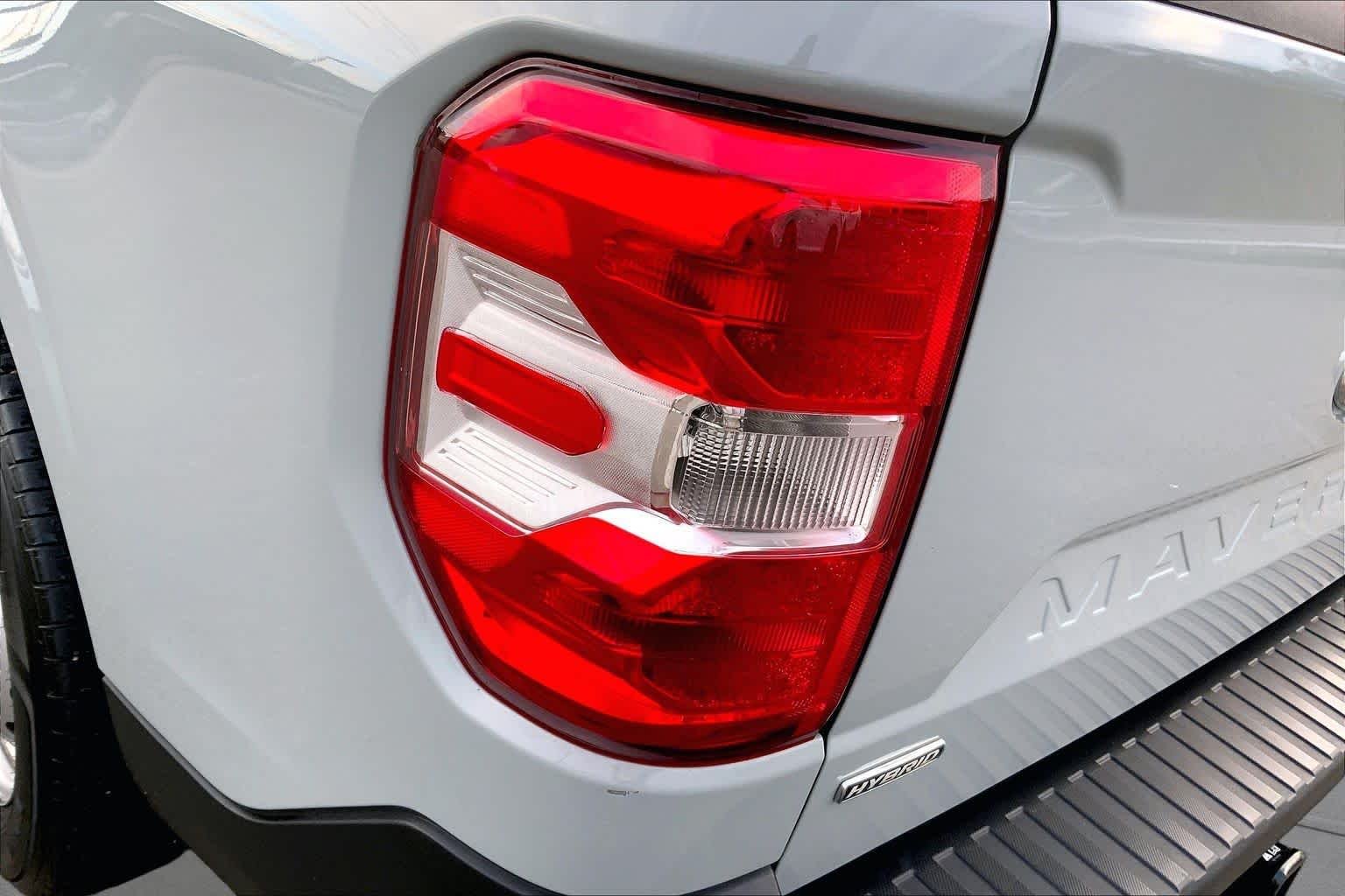 Used 2023 Cactus Gray Ford XL image 29