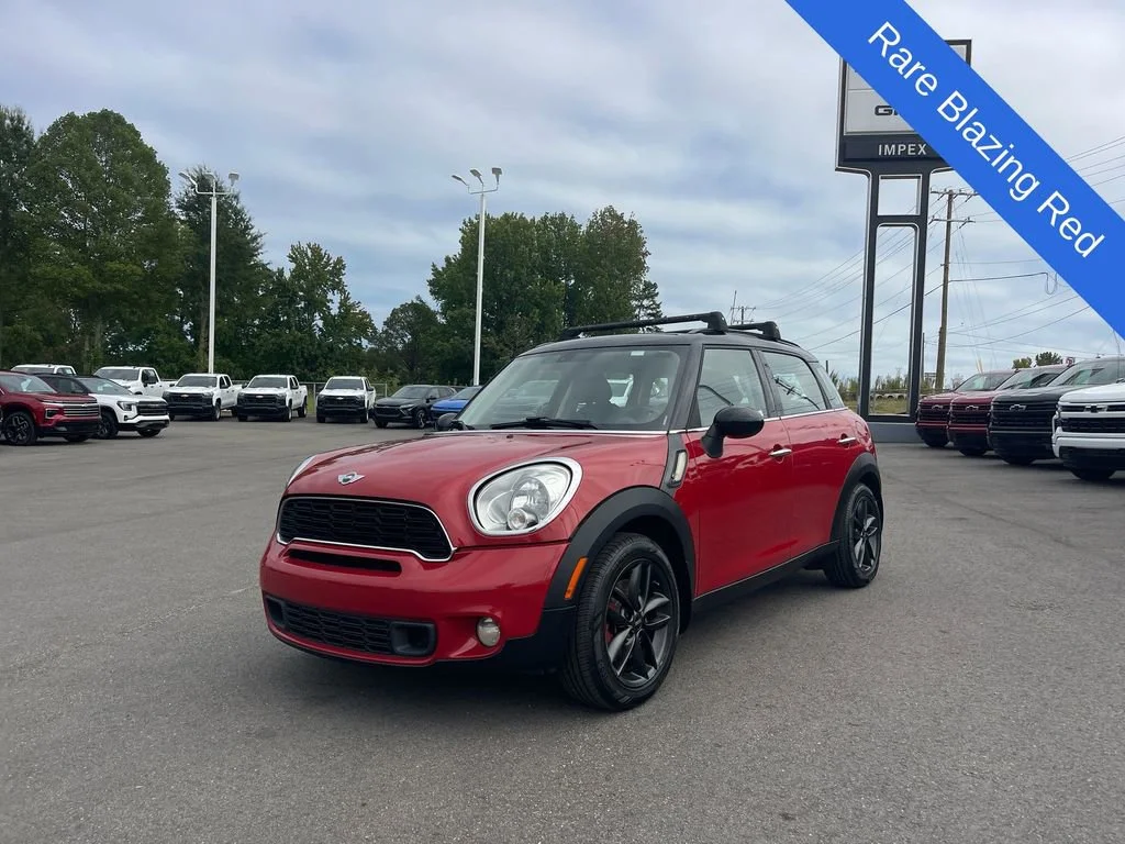 2013 MINI Countryman Countryman S's photo