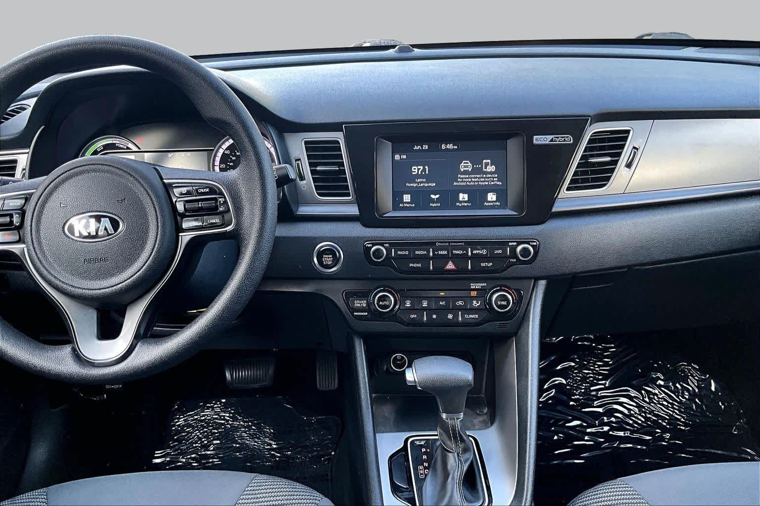 Pre-Owned 2019 Kia Niro LX