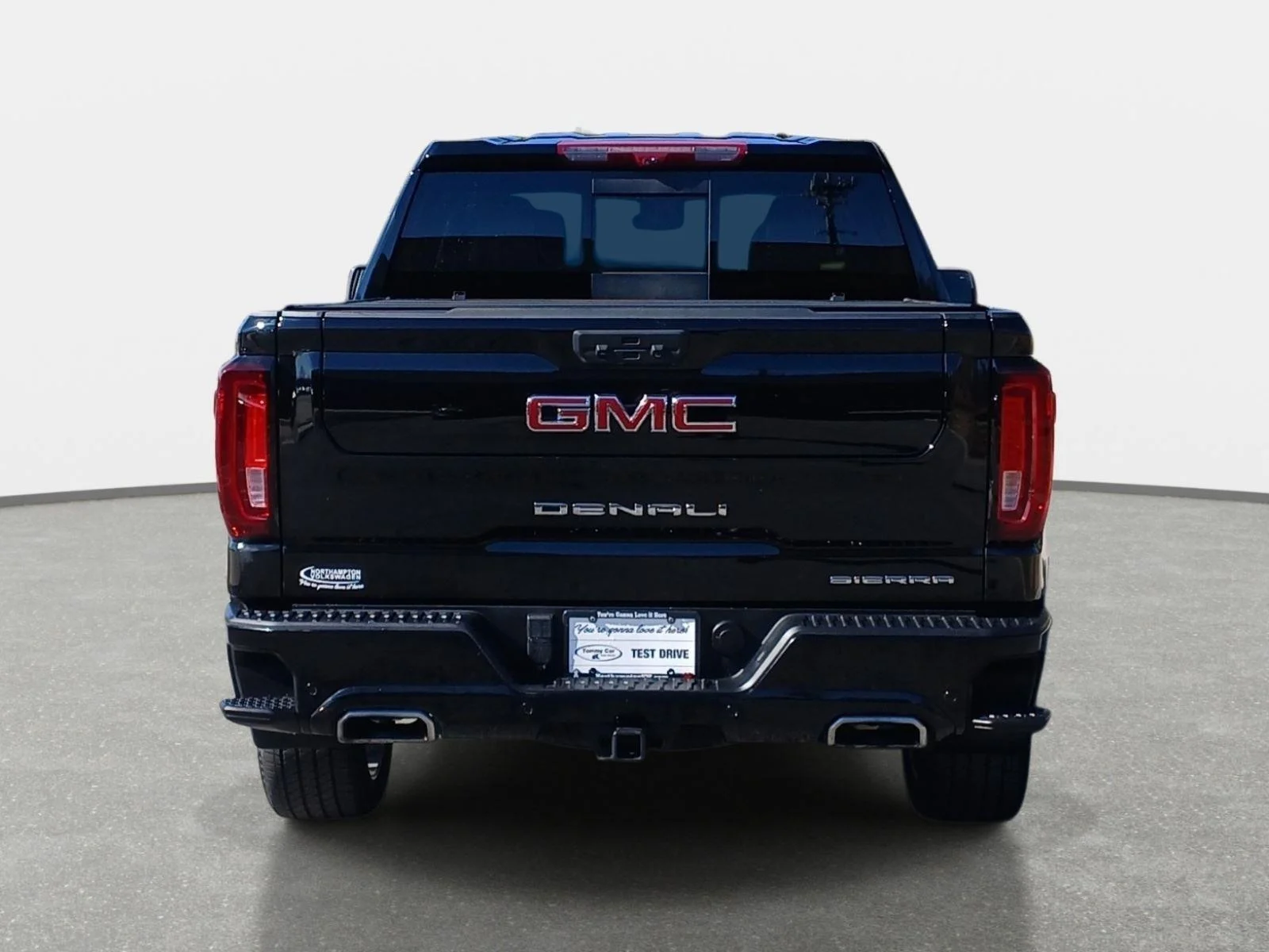 Used 2024 Onyx Black GMC Denali CarbonPro Edition image 5