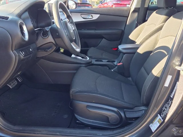 Used 2022 Gray Kia LXS image 10