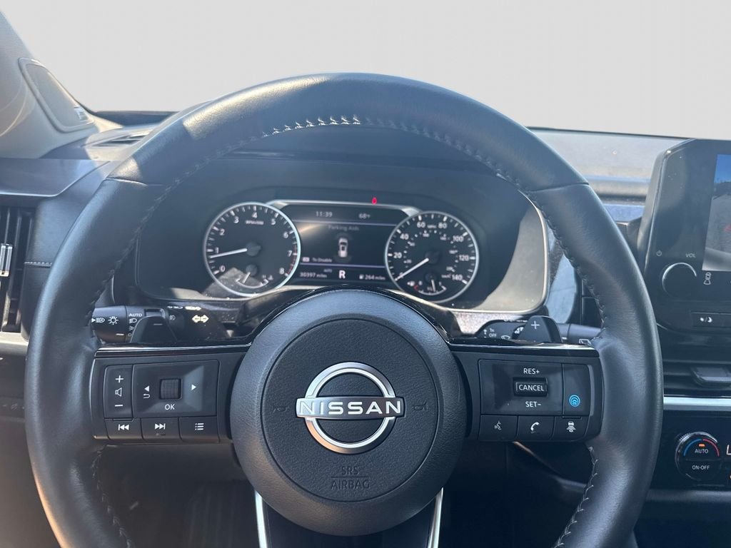 Used 2023 Red Nissan SL image 28