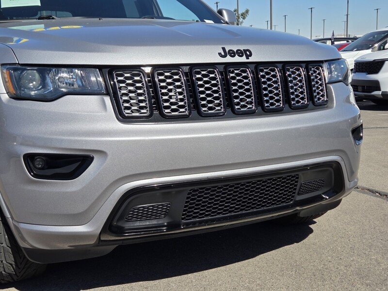 Used 2019 Billet Silver Metallic JEEP ALTITUDE 4X2 image 8