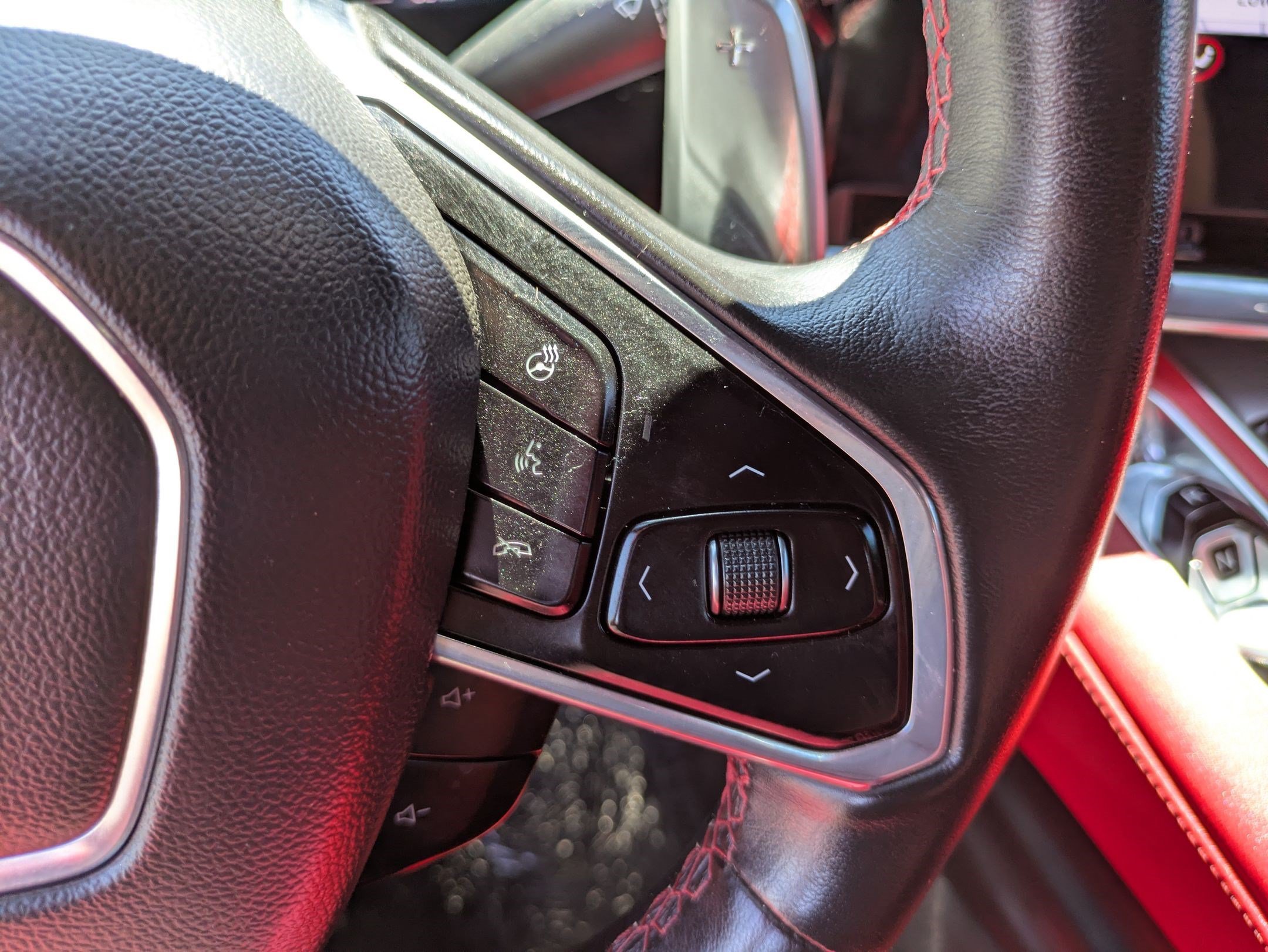 Used 2022 Torch Red Chevrolet 2LT image 18