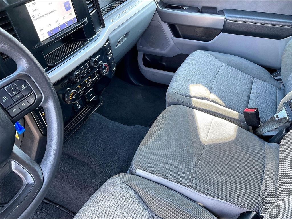 Used 2023 White Ford XL image 20