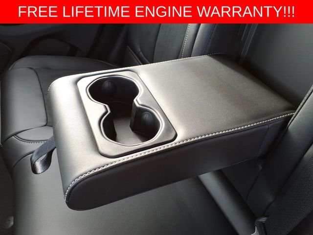New 2026 Silver Zynith Exterior Paint Jeep Altitude image 28