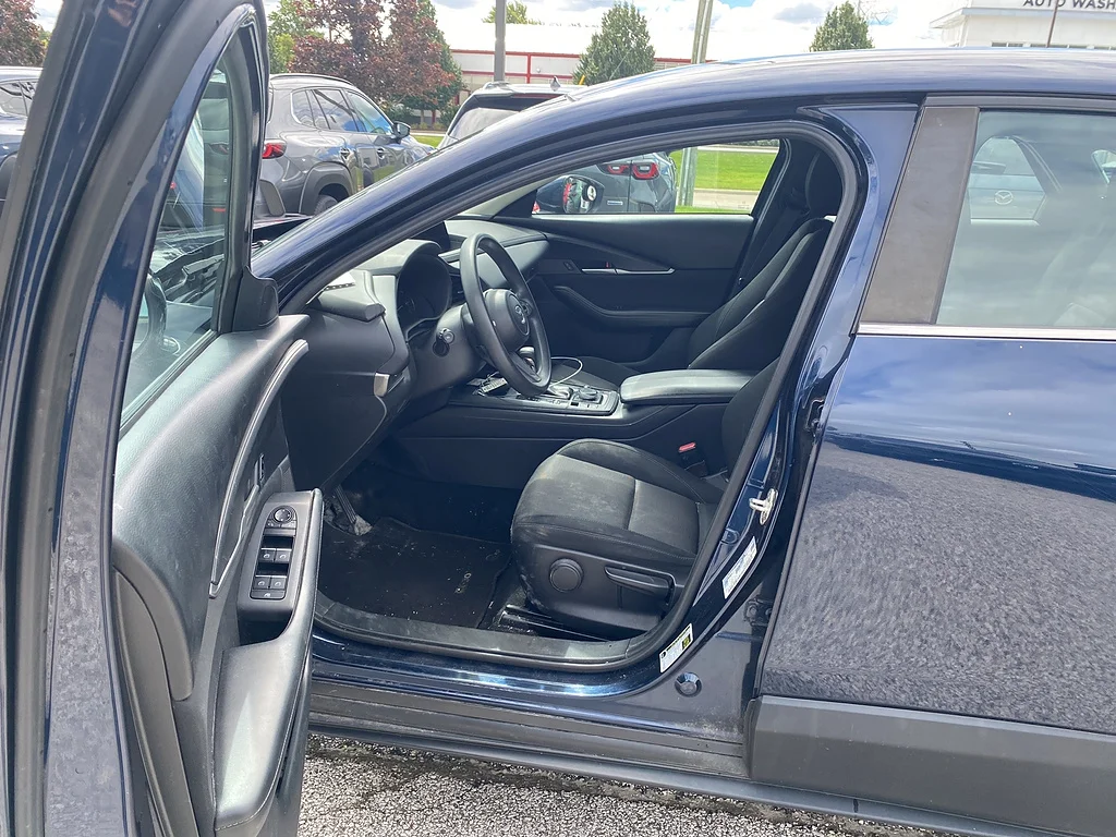 Certified Used 2023 Deep Crystal Blue Mica Mazda 2.5 S image 3