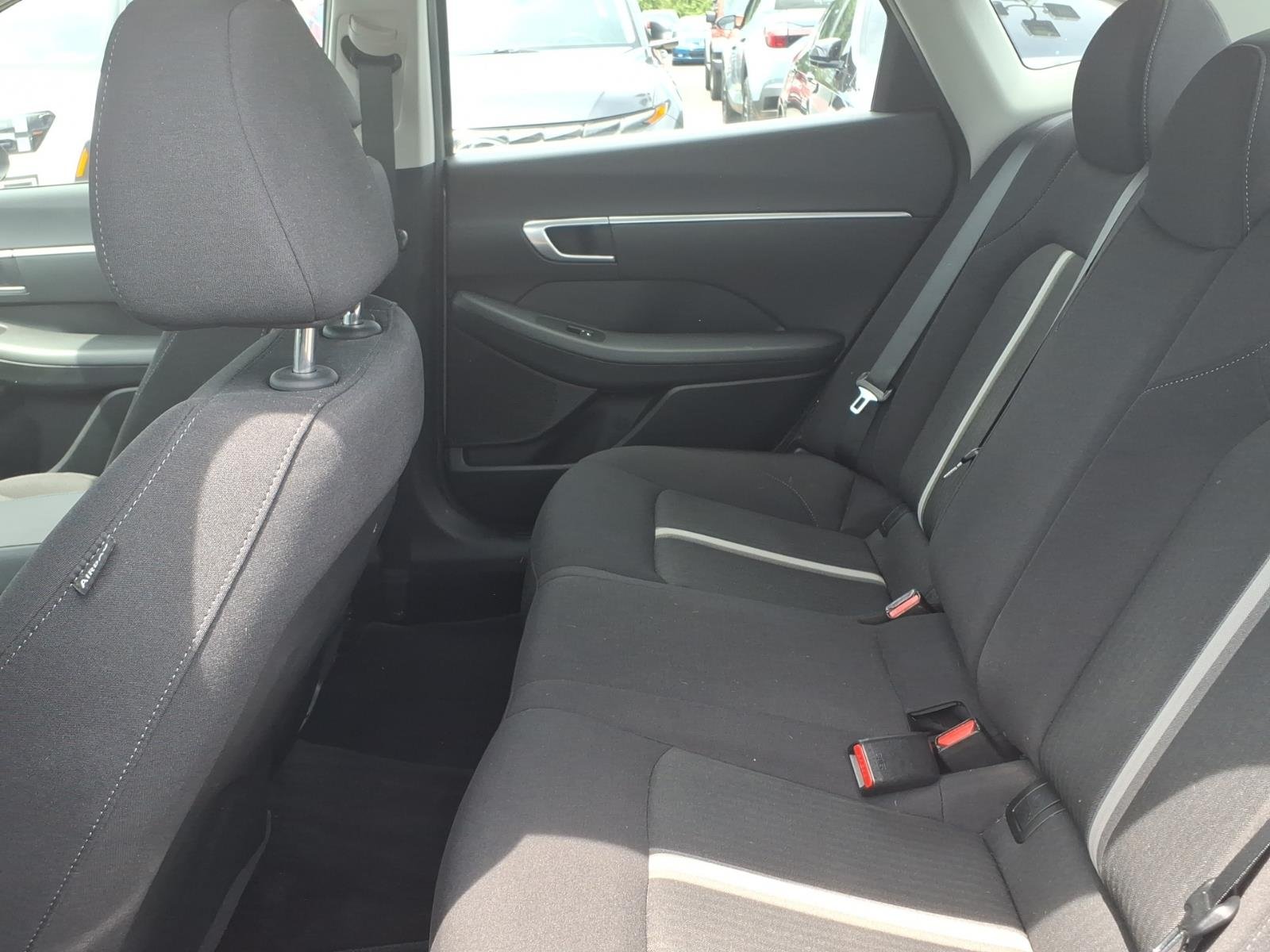 2022 Hyundai Sonata Hybrid SEL - Photo 16
