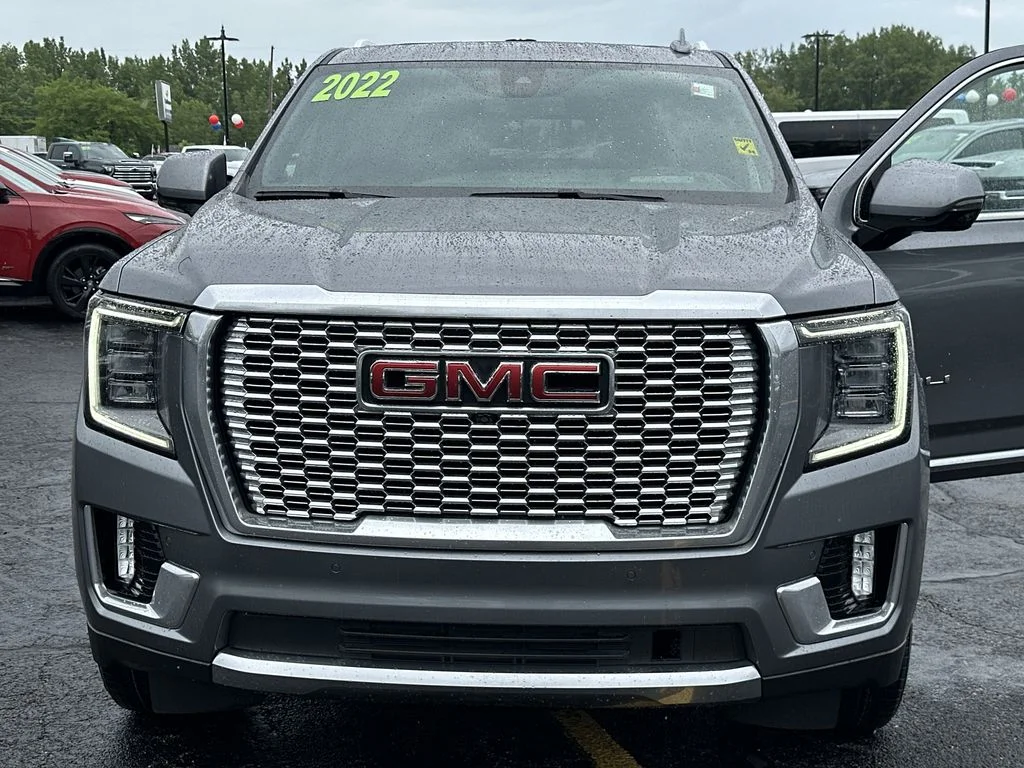Used 2022 Gray GMC Denali image 24