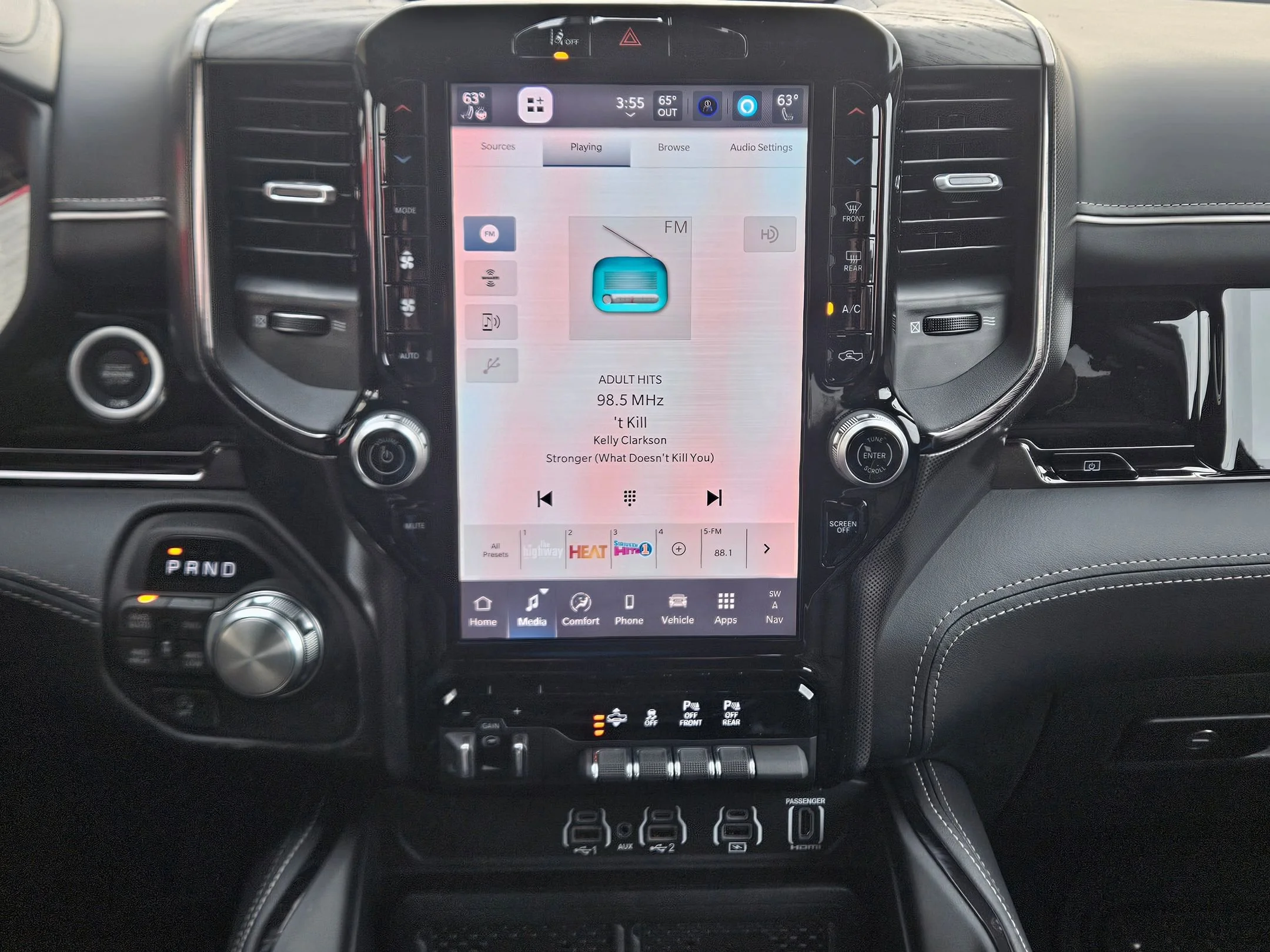 2026 RAM 1500 Limited - Photo 11