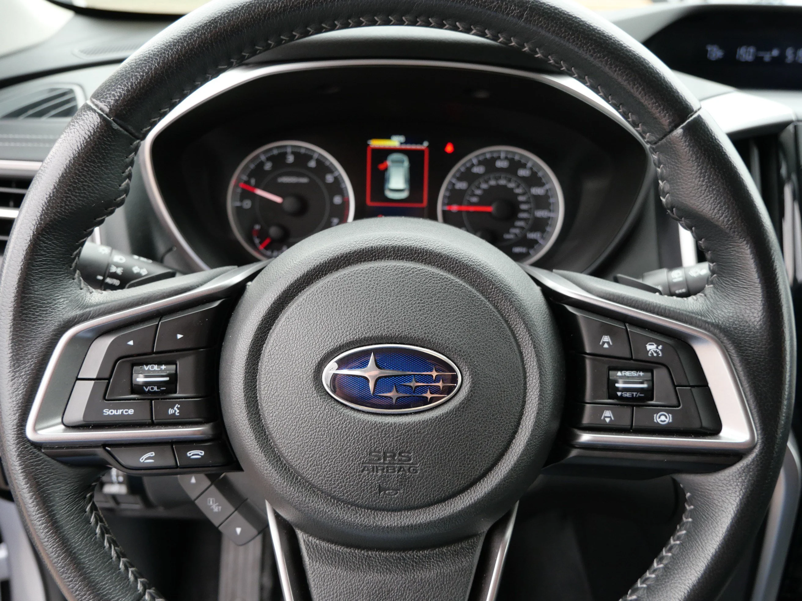 Used 2022 Ice Silver Metallic Subaru Premium image 25