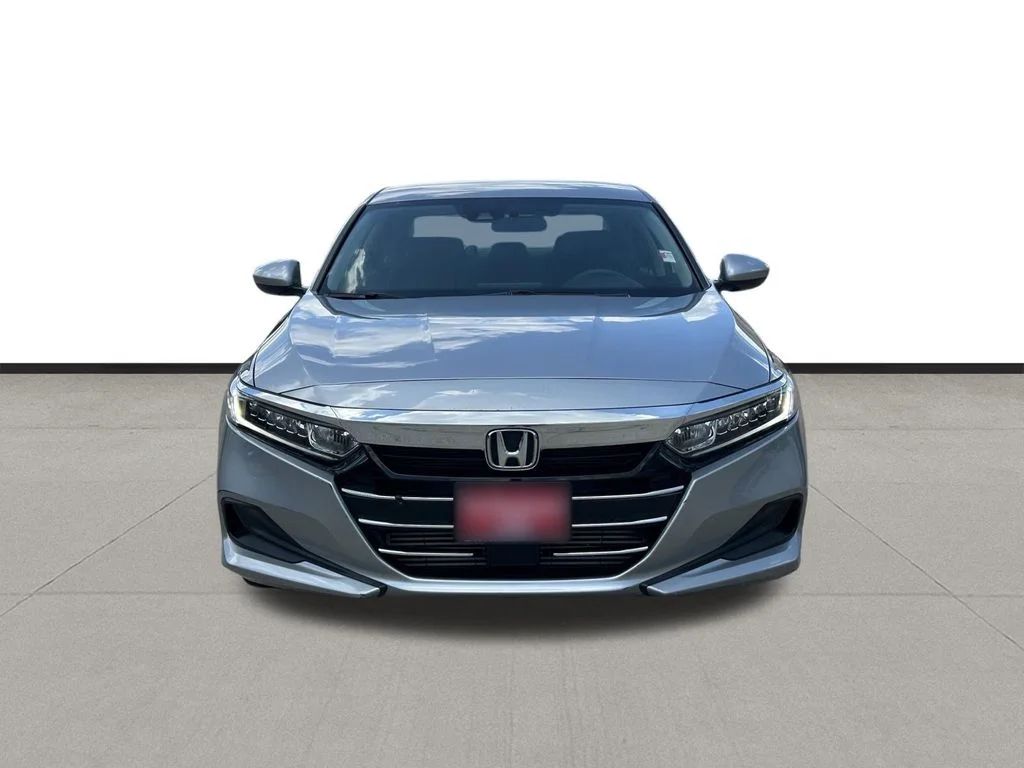 Used 2022 Silver Honda LX image 2