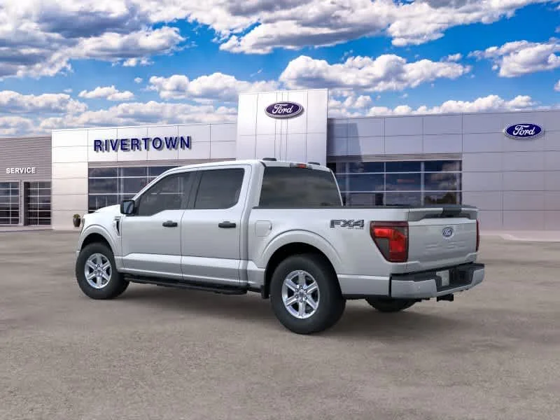 New 2026 Iconic Silver Metallic Ford XLT image 4