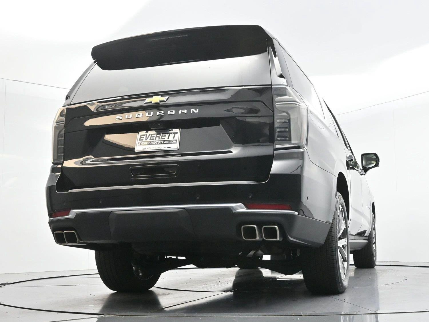 Used 2025 Black Chevrolet High Country image 59