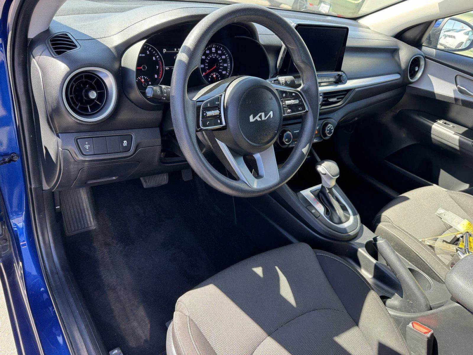 Used 2024 Deep Sea Blue Kia LXS image 13