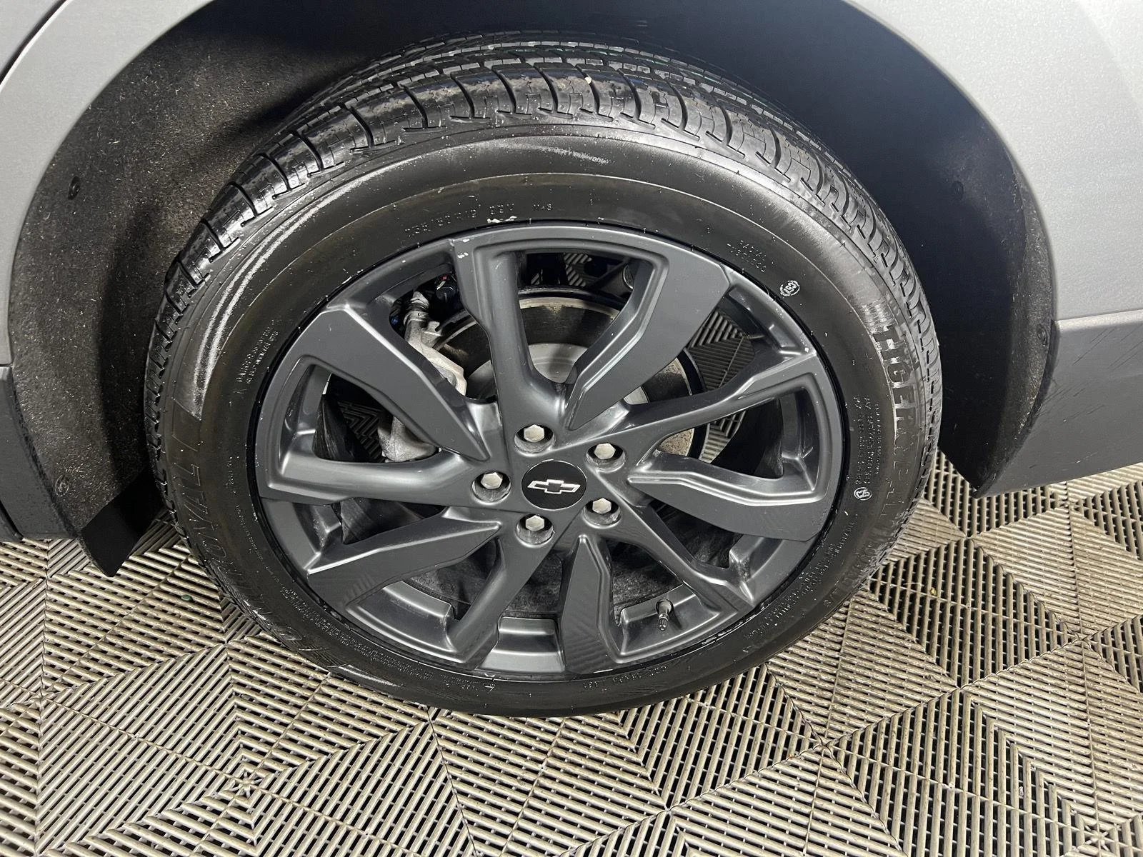 Used 2023 Sterling Gray Metallic Chevrolet RS image 9