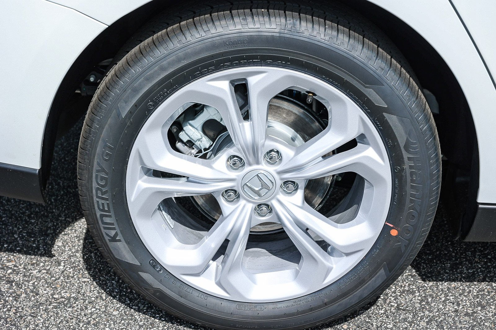 New 2026 Platinum White Pearl Honda LX CVT image 9