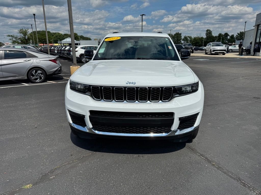 Used 2023 Bright White Clearcoat Jeep Limited image 2