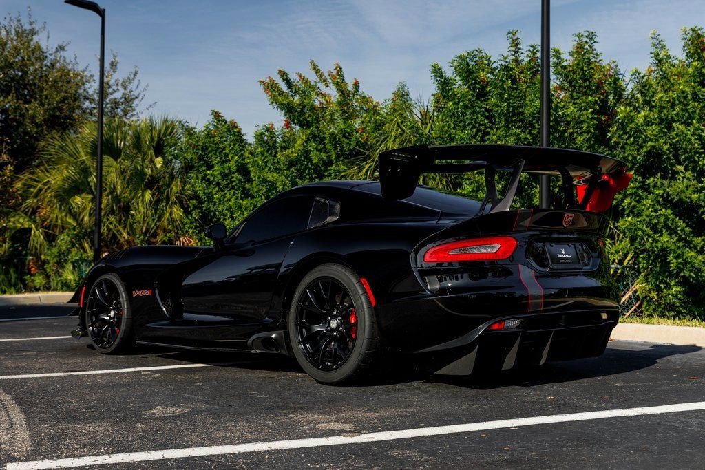 2017 Dodge Viper GTC - Photo 21