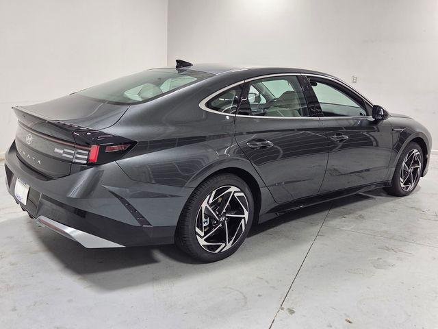 New 2026 Gray Hyundai SEL Sport image 10