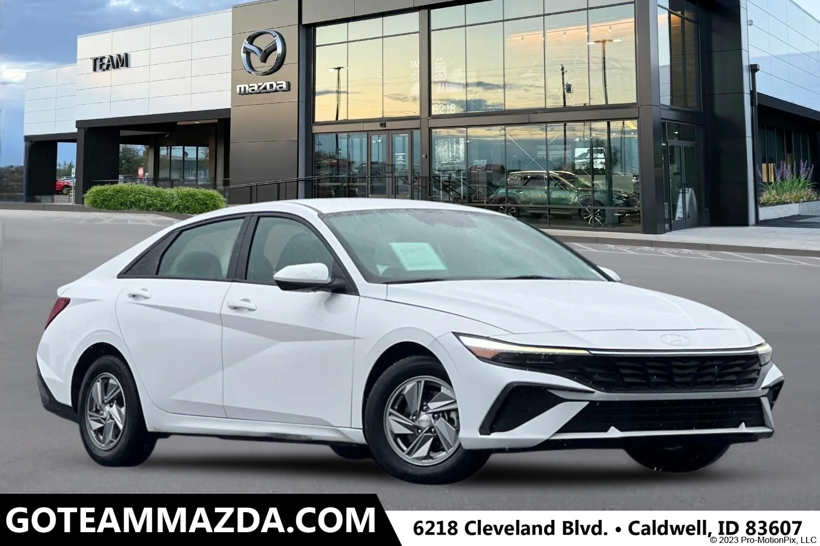 2024 Hyundai Elantra 2.0 SE IVT's photo