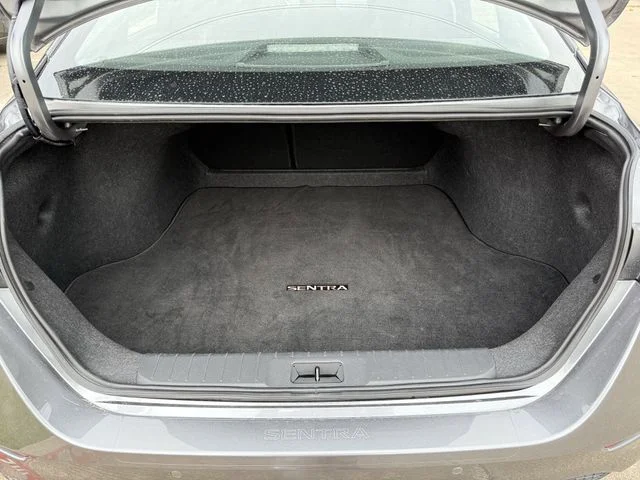 Used 2025 Gray Nissan SV image 25
