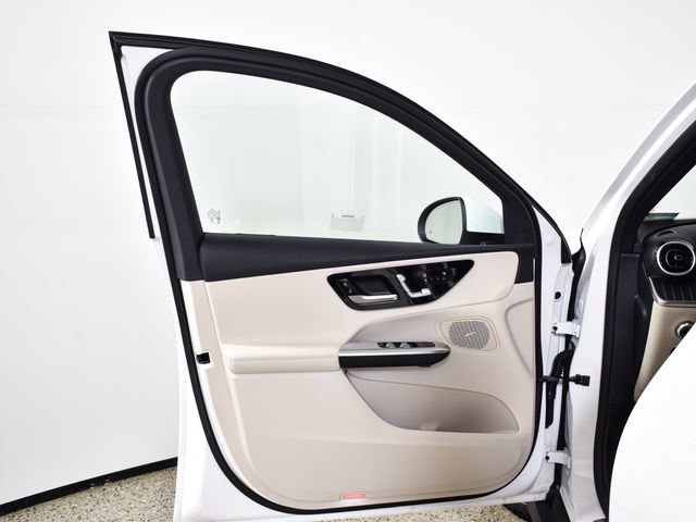 New 2026 Polar White Mercedes-Benz GLC 300 image 54