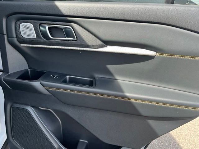 New 2026 Space White Metallic Ford Tremor® image 21