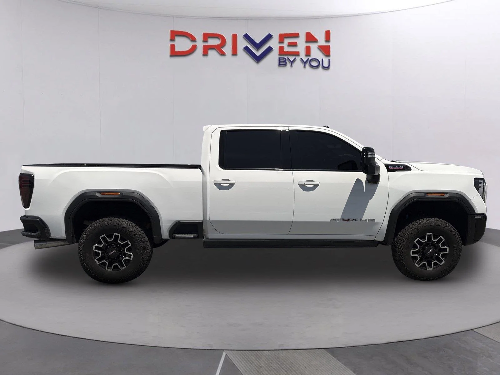 Used 2024 Summit White GMC AT4X image 3
