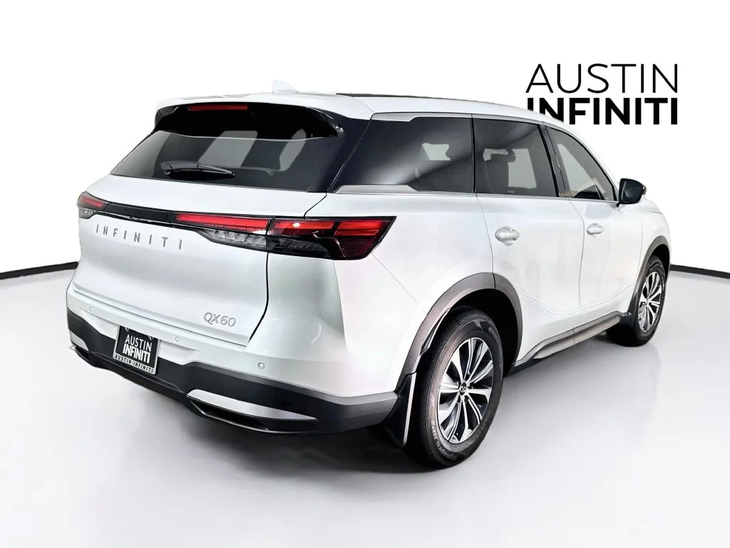 Certified Used 2027 White INFINITI PURE image 10