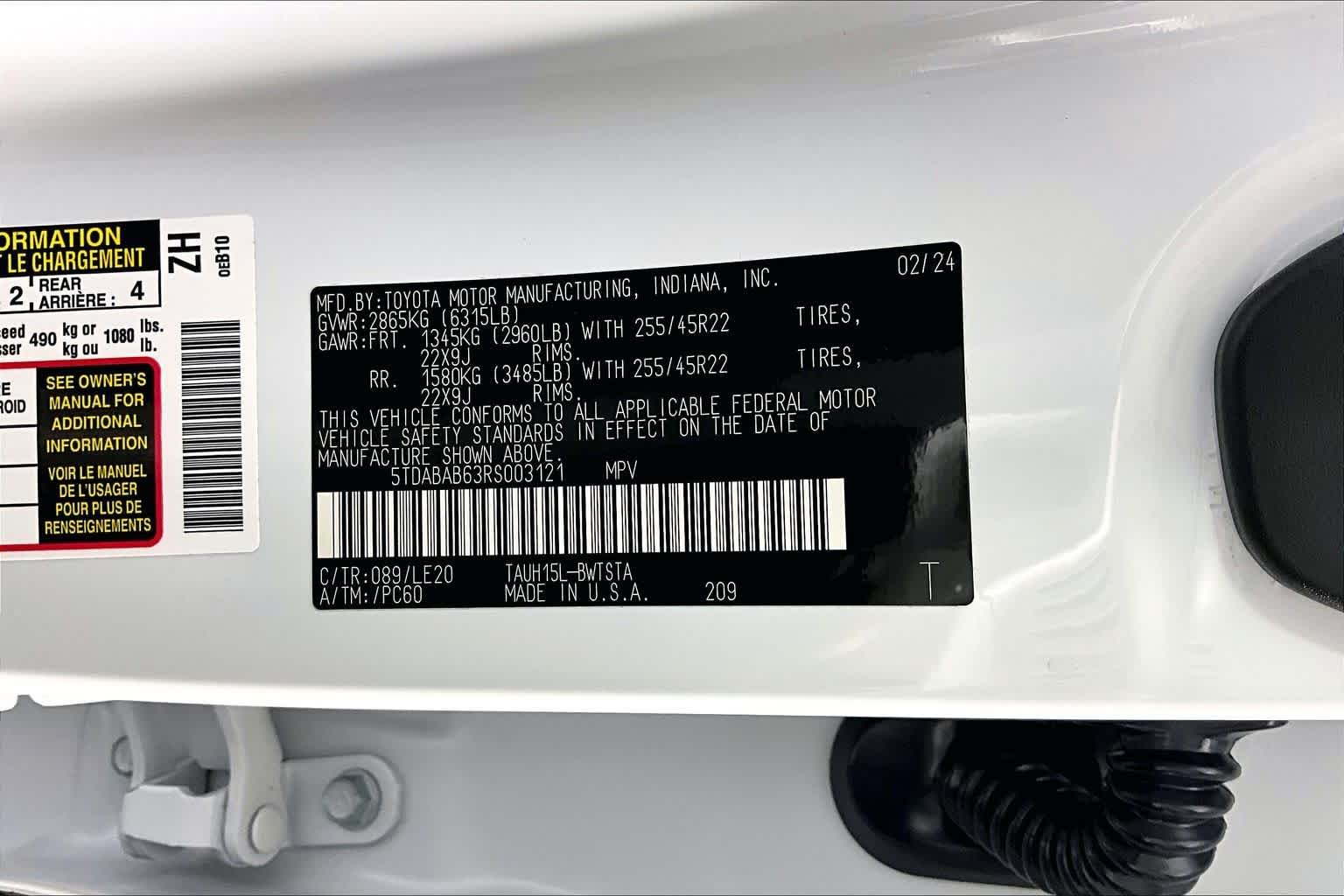 Certified Used 2024 Wind Chill Pearl Lexus F SPORT Luxury image 35