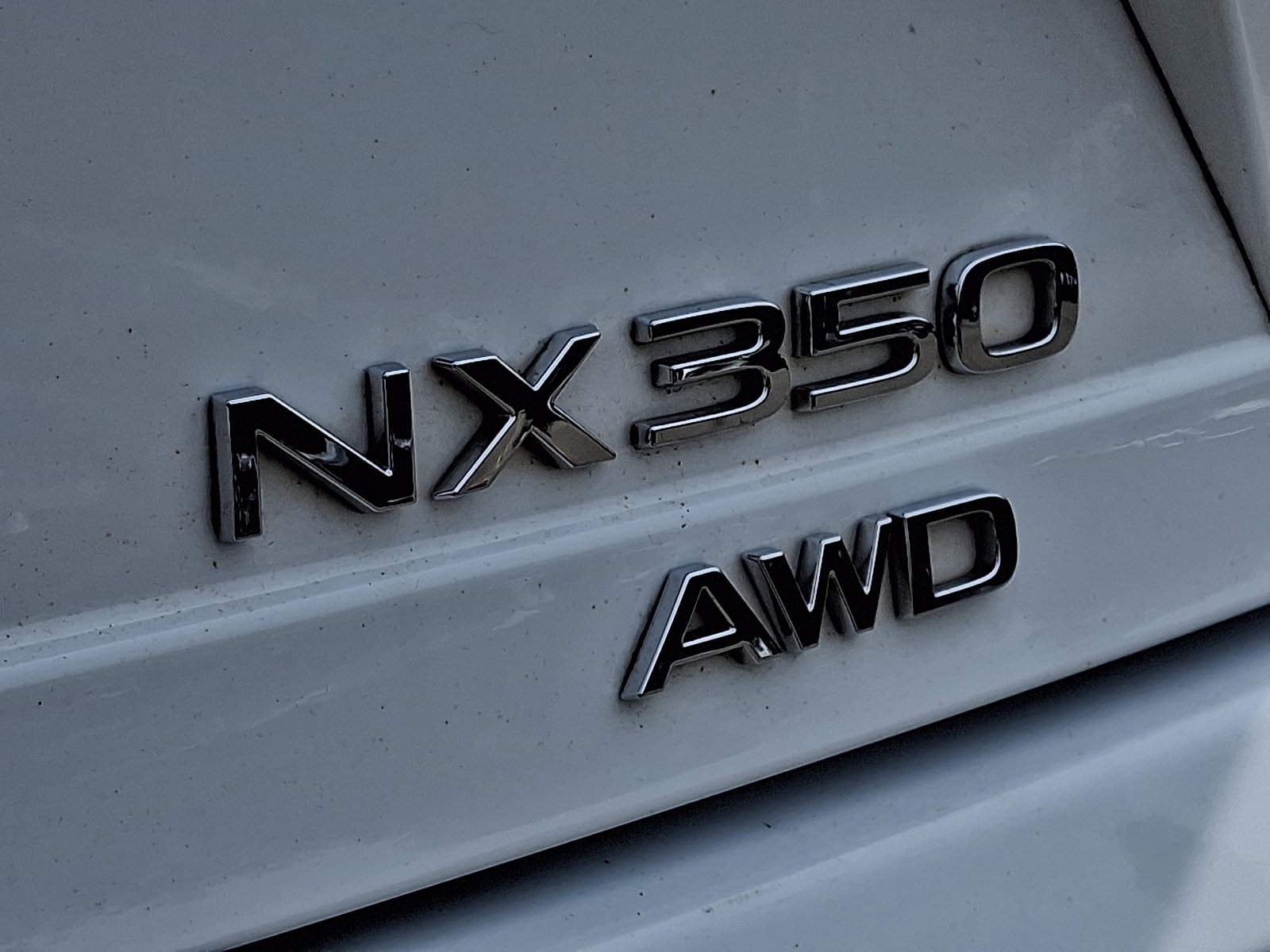 Certified Used 2024 ULTRA WHITE Lexus F SPORT HANDLING AWD image 31