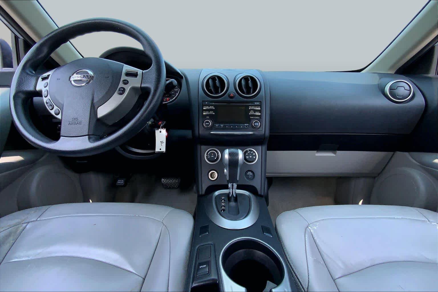 Used 2014 Frosted Steel Nissan S image 15